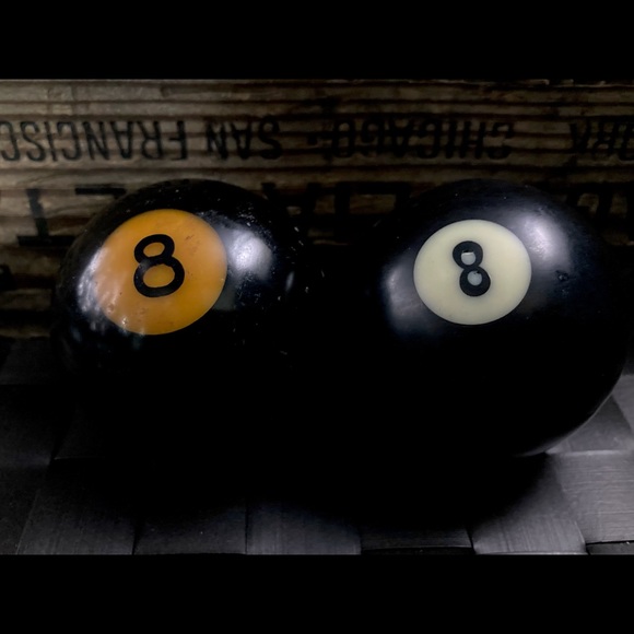 Vintage 8 Ball | Two Vintage 8 Balls | Bakelite 8 Balls - Picture 3 of 5